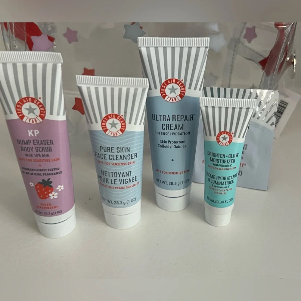 FIRST AID BEAUTY BUNDLE NWT SET OF 6